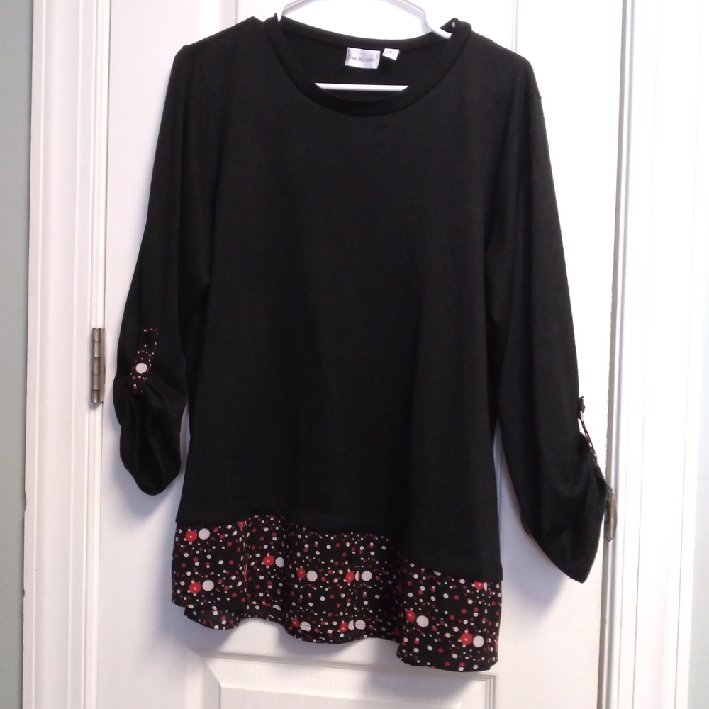 Black Women's Long Sleeve Layered Hem Top with Printed Trim